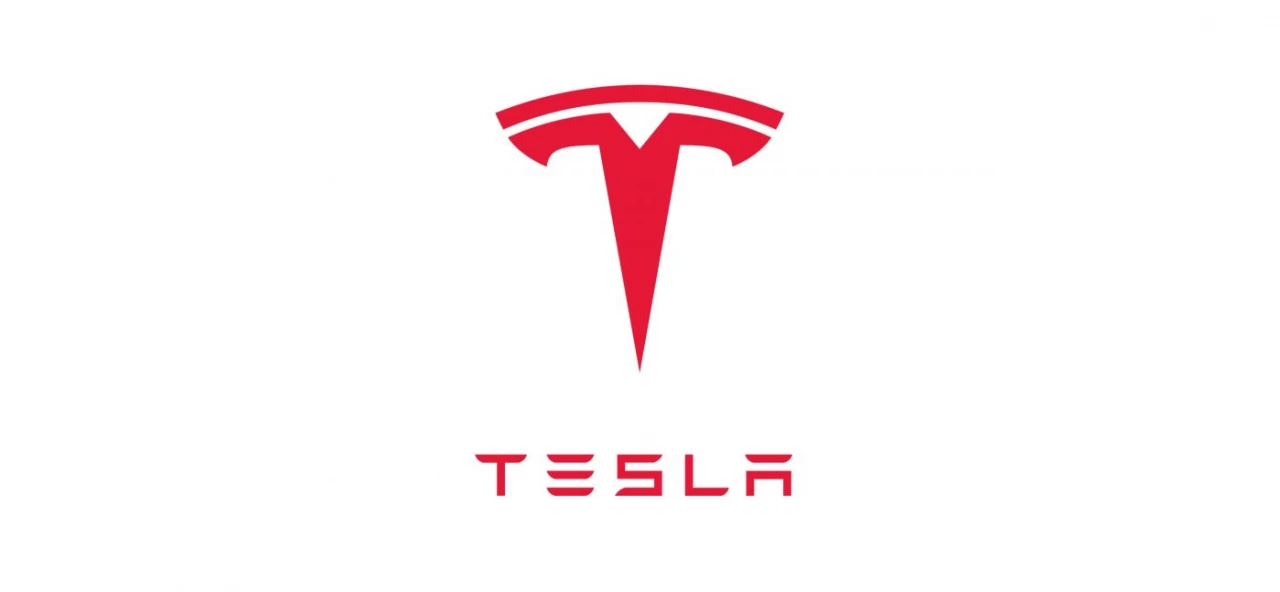 Tesla vänder förlust till vinst