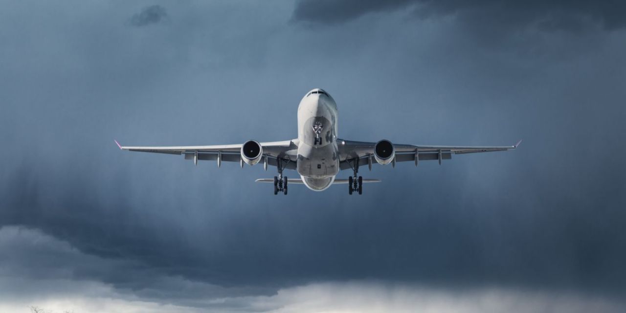 Fem miljarder till flygbolag i kris